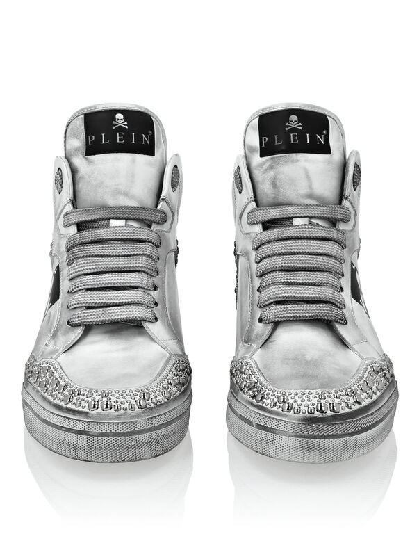 Nappa Leather Hi-Top Sneakers Studs Retrokickz TM