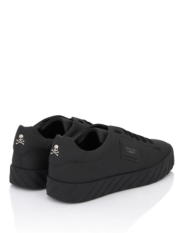 Nappa Leather Low-Top Sneakers Placca Nappa Leather Low-Top Sneakers Placca