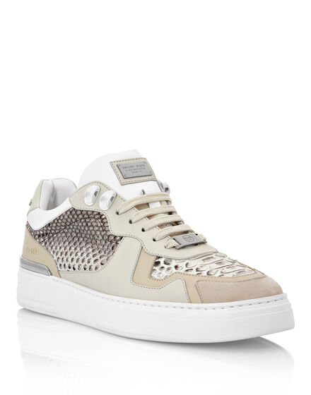 Python Lo-Top Sneakers G.O.A.T. TM