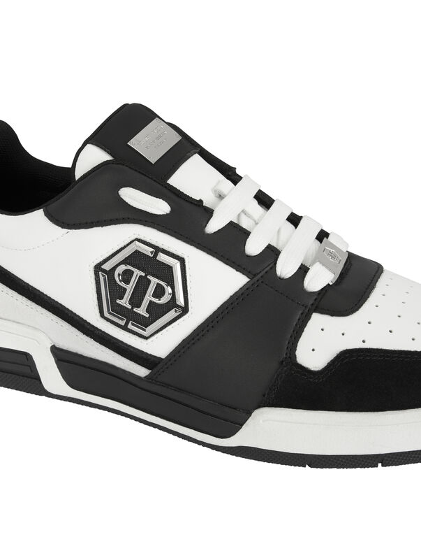 Low-Top Sneakers P-FORCE 78