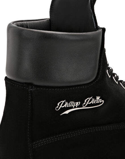 Calf Leather Boots Low Flat The Hunter