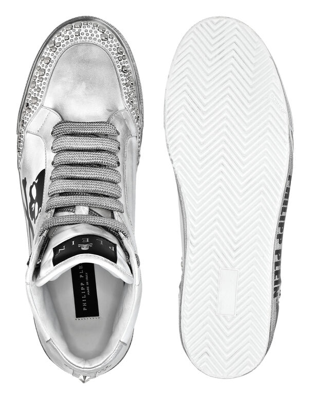 Nappa Leather Hi-Top Sneakers Studs Retrokickz TM