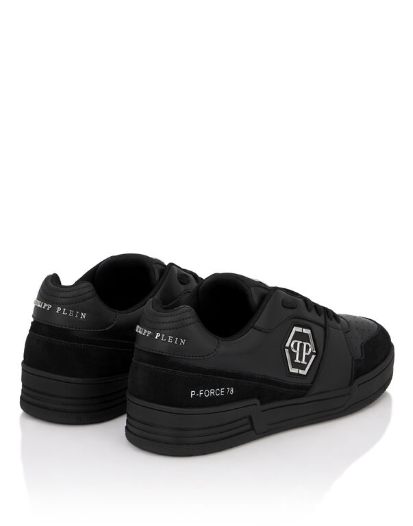 Low-Top Sneakers P-FORCE 78