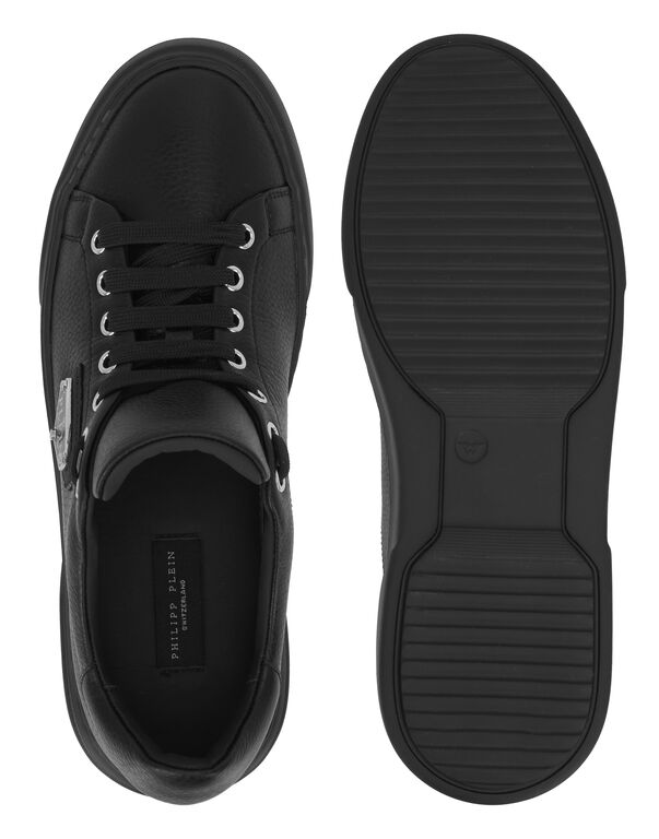 Leather Lo-Top Sneakers Iconic Plein