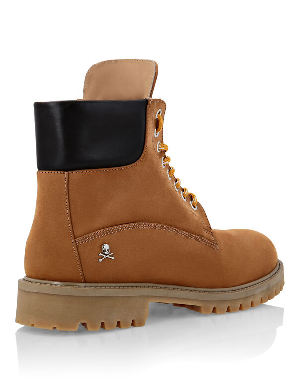 Nabuk Boots Low Flat