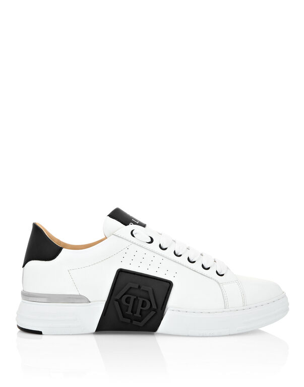 LO-TOP SNEAKERS PHANTOM KICK$