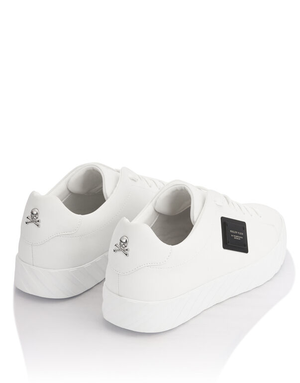 Nappa Leather Low-Top Sneakers Placca