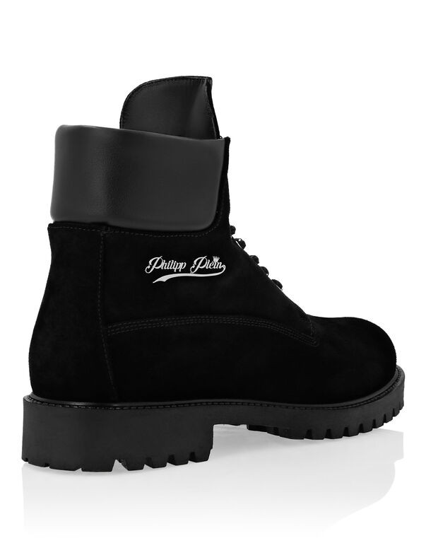 Calf Leather Boots Low Flat The Hunter Calf Leather Boots Low Flat The Hunter