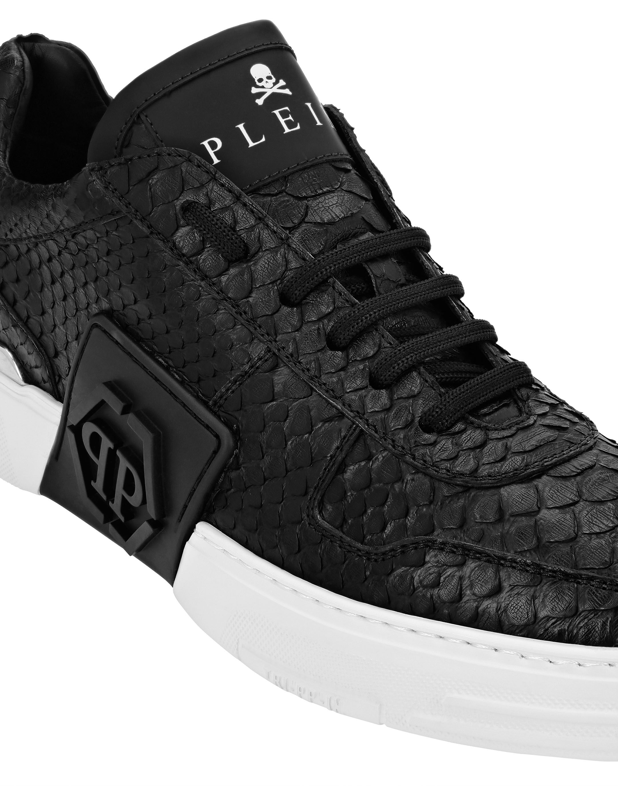 LO TOP SNEAKERS PHANTOM KICK PYTHON HEXAGON Philipp Plein Outlet