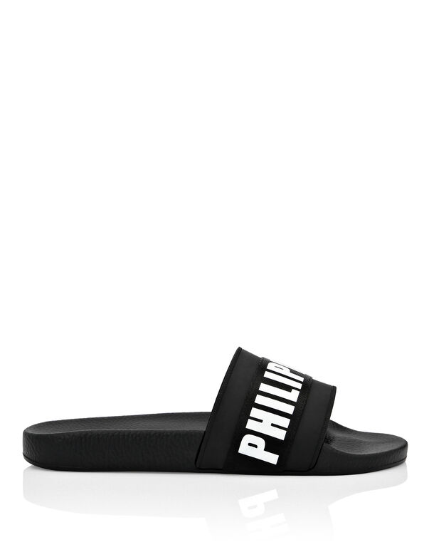 Flat gummy sandals Logos