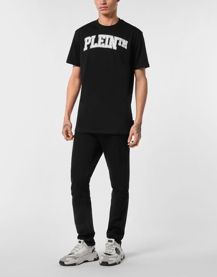 Round Neck T-Shirt College Round Neck T-Shirt College