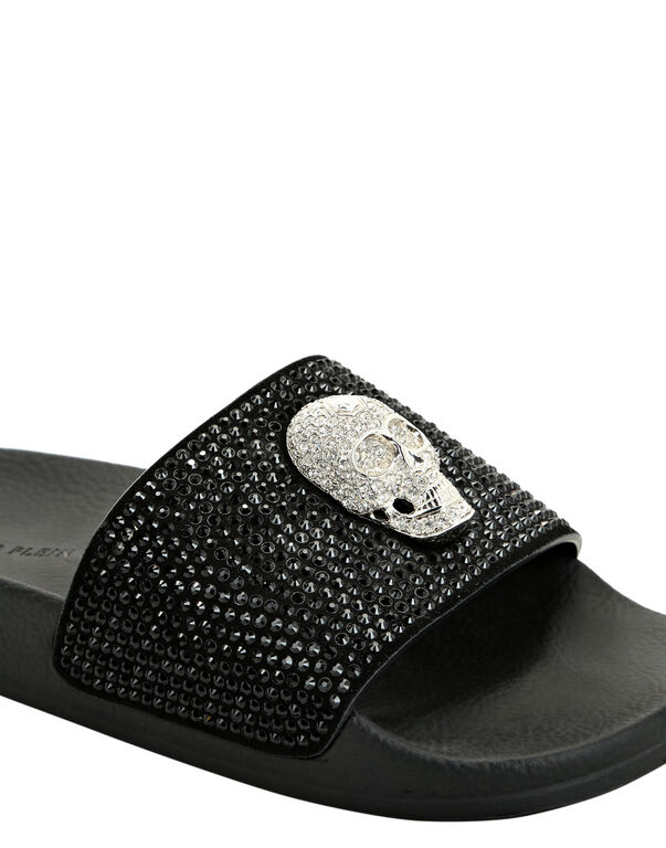 Sandals Flat Skull with Crystals