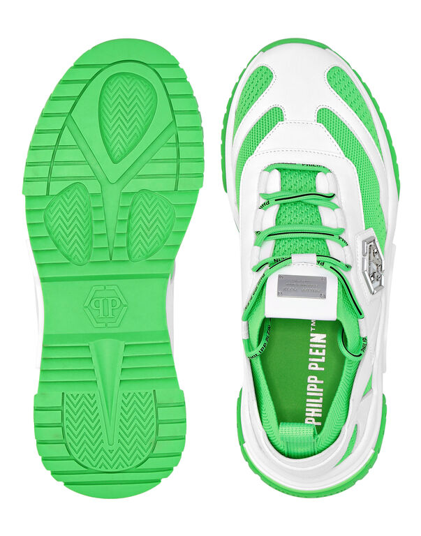 Low-Top Sneakers Predator