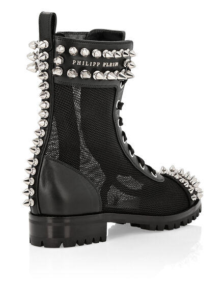 Boots Low Flat Studs
