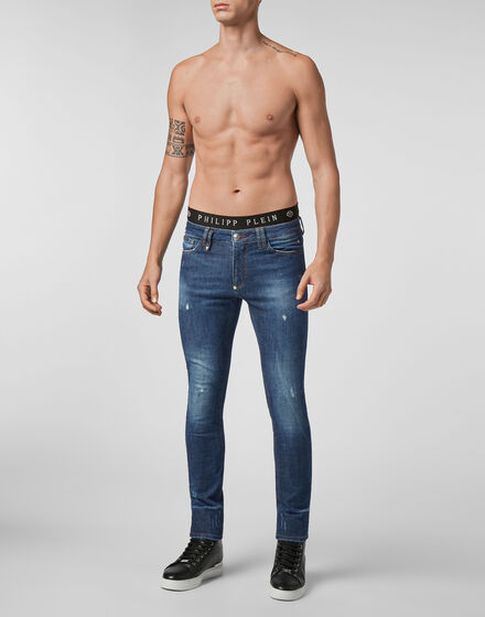 Slim Fit Skull