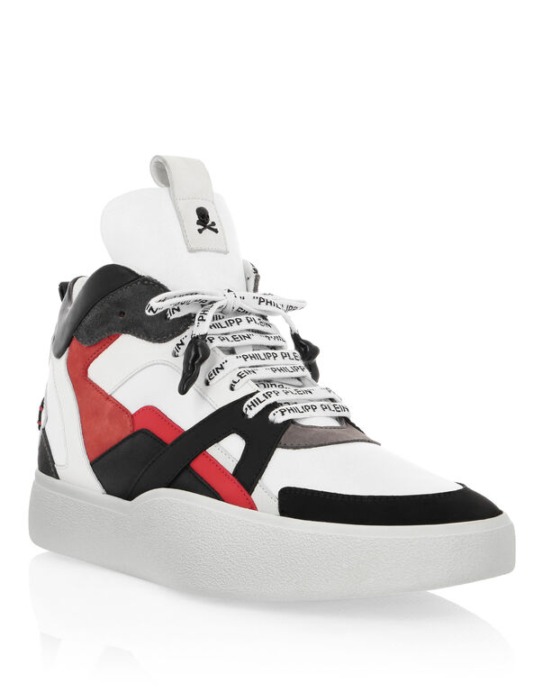 Hi-Top Sneakers Statement