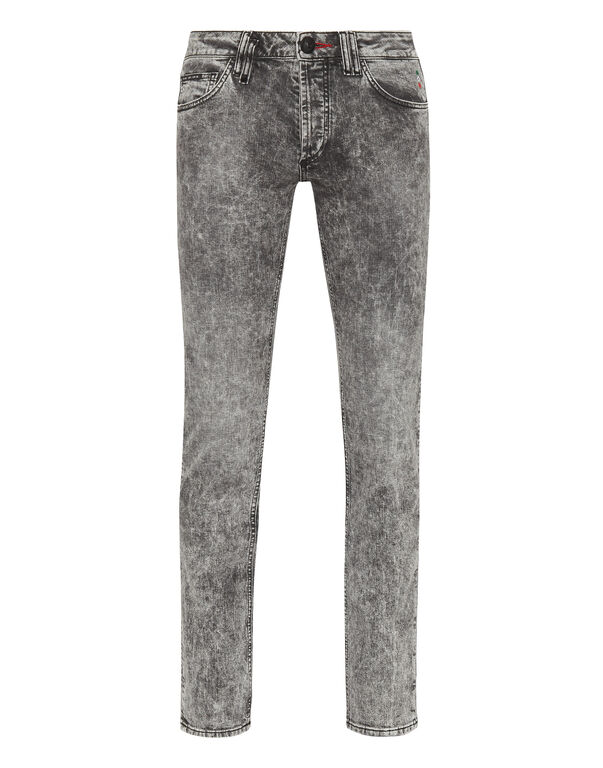 Super Straight Cut Istitutional