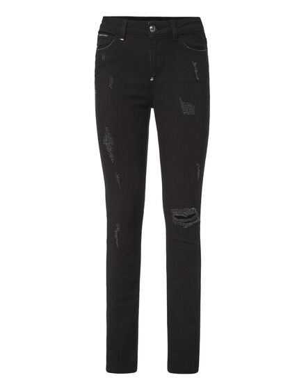 Slim Fit Statement
