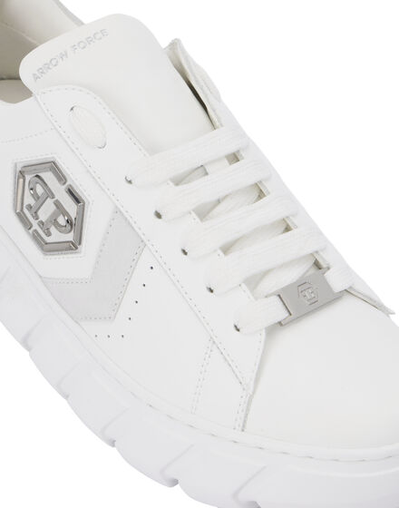 Low-Top Sneakers Hexagon Force