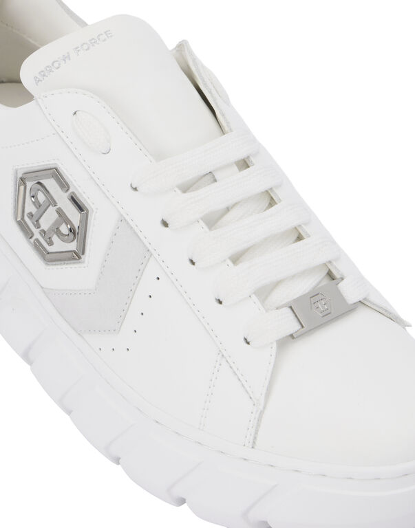 Low-Top Sneakers Hexagon Force