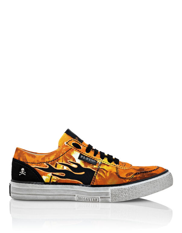 Lo-Top Sneakers Flame