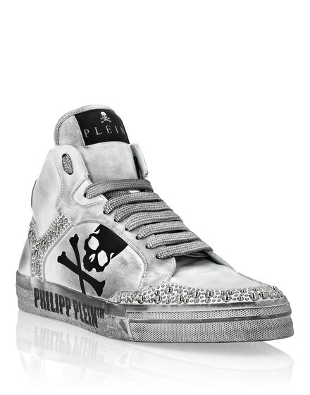 Nappa Leather Hi-Top Sneakers Studs Retrokickz TM