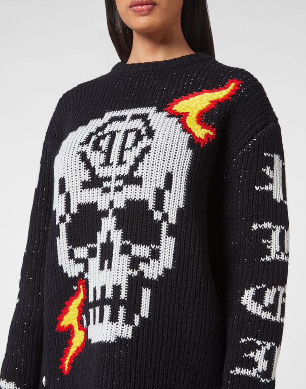 Round Neck Pullover LS Skull Round Neck Pullover LS Skull