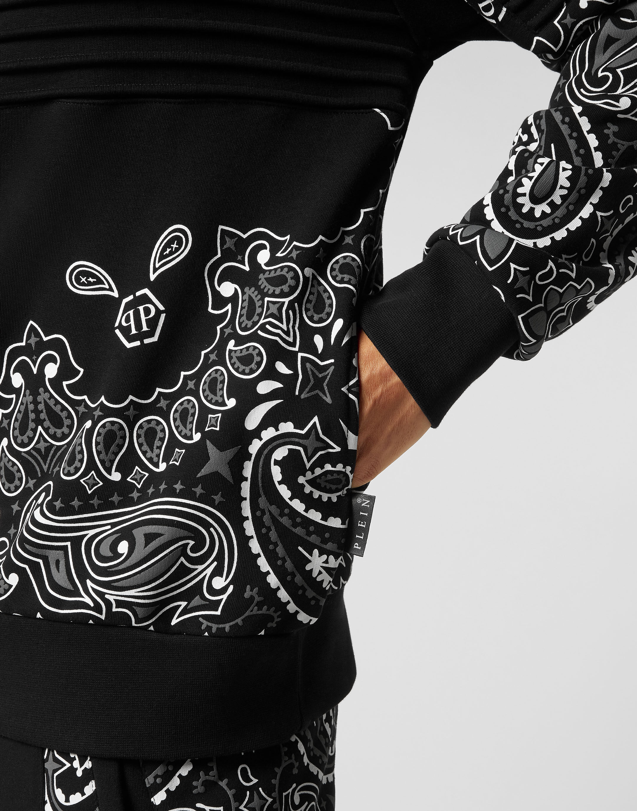 Sweatshirt LS Paisley Bandana