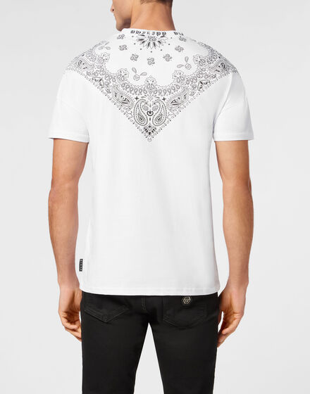Round Neck T-Shirt Paisley Bandana