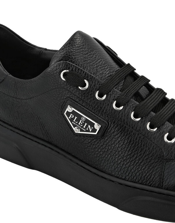 Leather Lo-Top Sneakers Iconic Plein