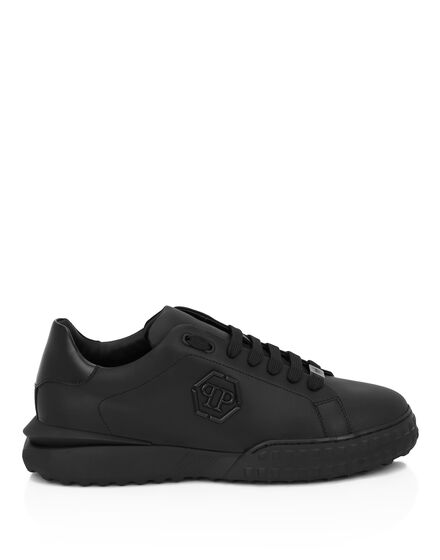 Nappa Leather Low-Top Sneakers Hexagon