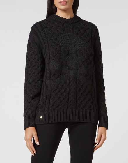 Pullover Round Neck LS Skull