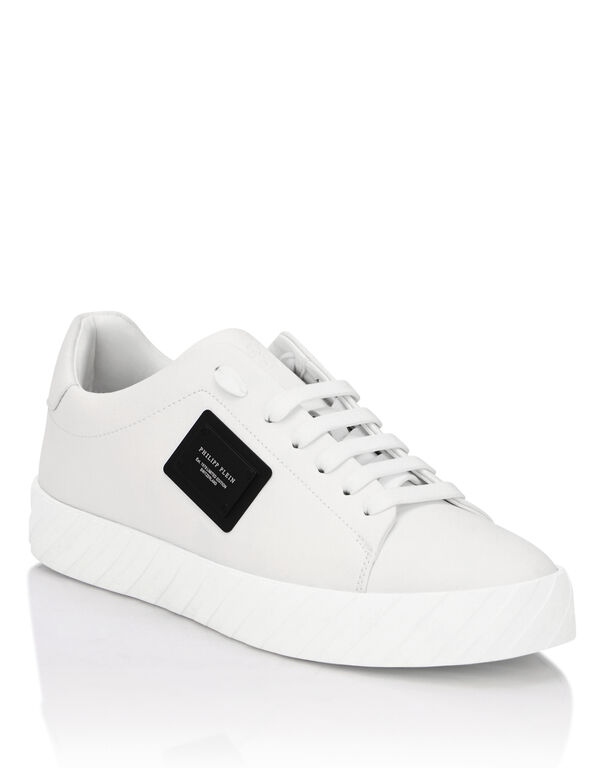 Nappa Leather Low-Top Sneakers Placca