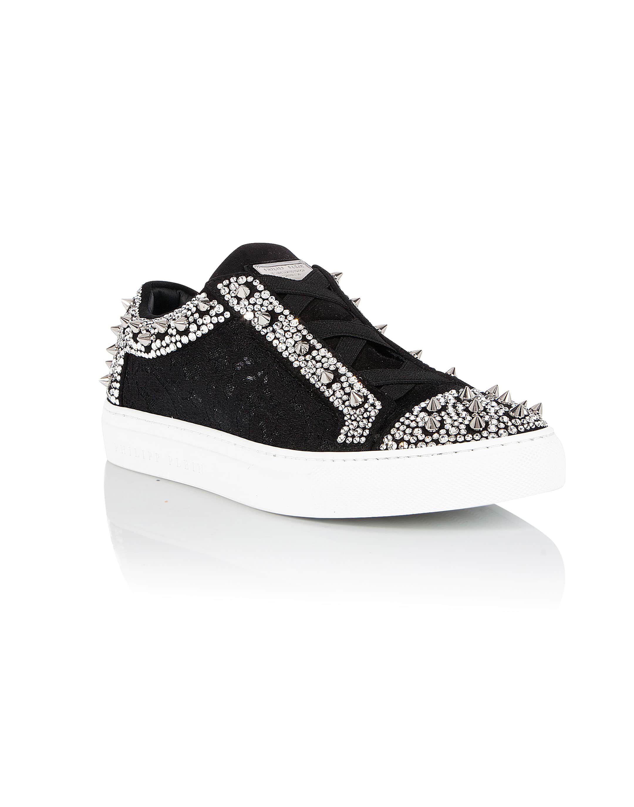 Sneaker shine clearance