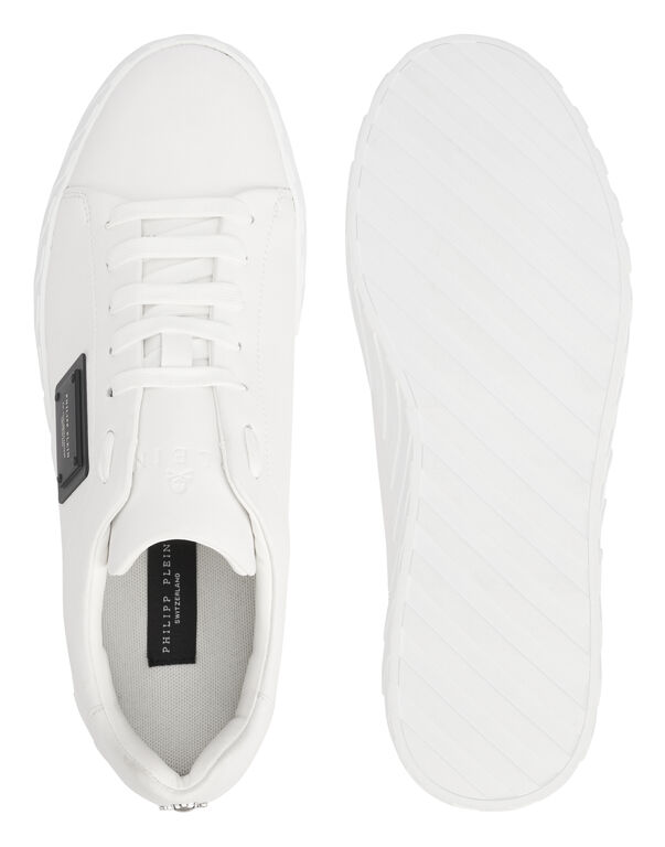 Nappa Leather Low-Top Sneakers Placca
