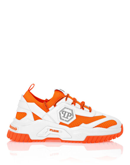 Low-Top Sneakers Predator