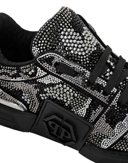 Crystal Royal Street Suede Lo-Top Sneakers Camouflage Crystal Royal Street Suede Lo-Top Sneakers Camouflage