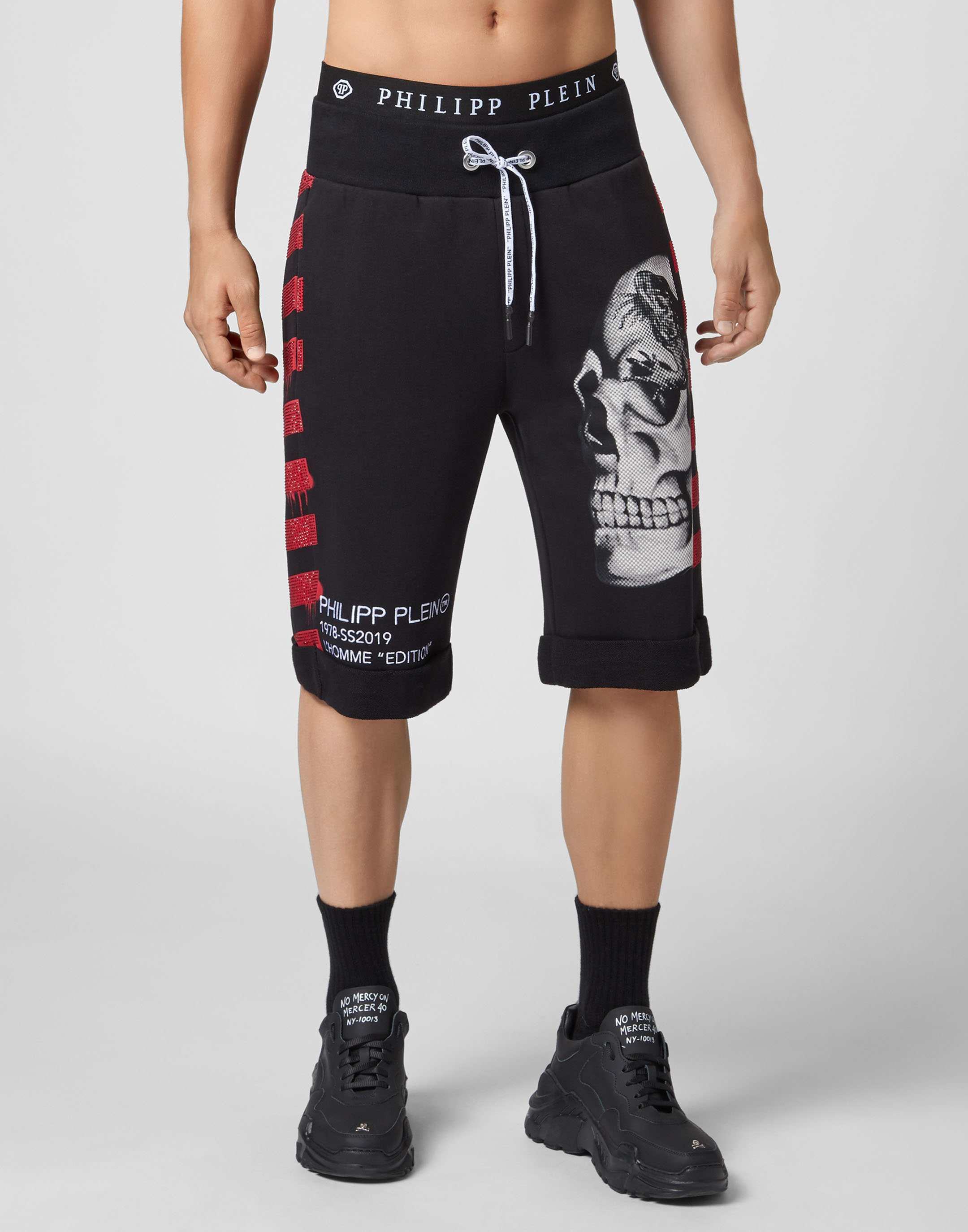 jogging shorts